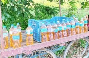 डोटीमा पम्पमा पेट्रोल पाउँदैन खुद्रा  पसलमा फालाफाल — ‘बोलन्या थली’को विरोध ब्यानर टाँसियो